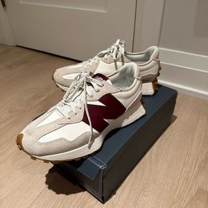 New balance 327 in ivory and burgundy. Women Sz 9.